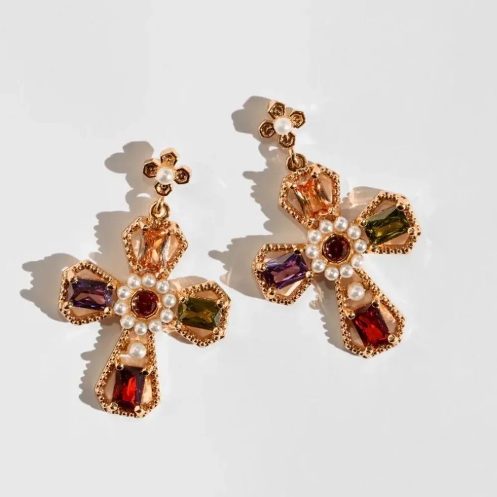 diamond cross earrings A340